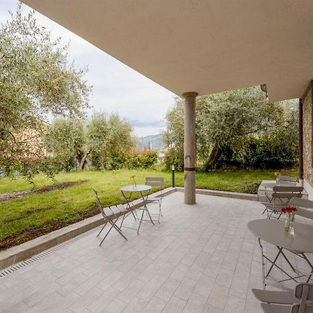Gli Ulivi Rooms And Breakfast Marina dʼMarina dʼAndora Bagian luar foto