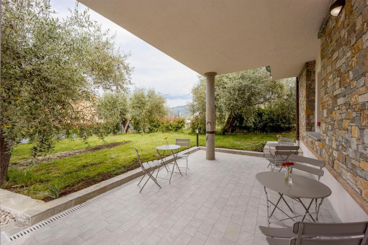 Gli Ulivi Rooms And Breakfast Marina dʼMarina dʼAndora Bagian luar foto